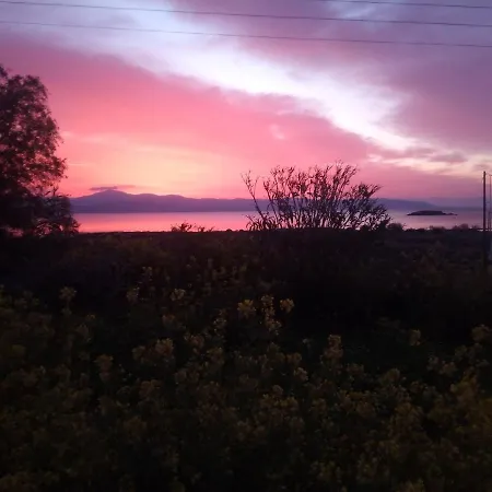 Meltemi 1 Apartment *