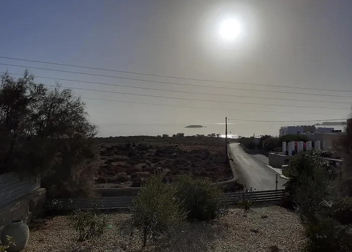 Meltemi 1 Nea Cryssi Akti