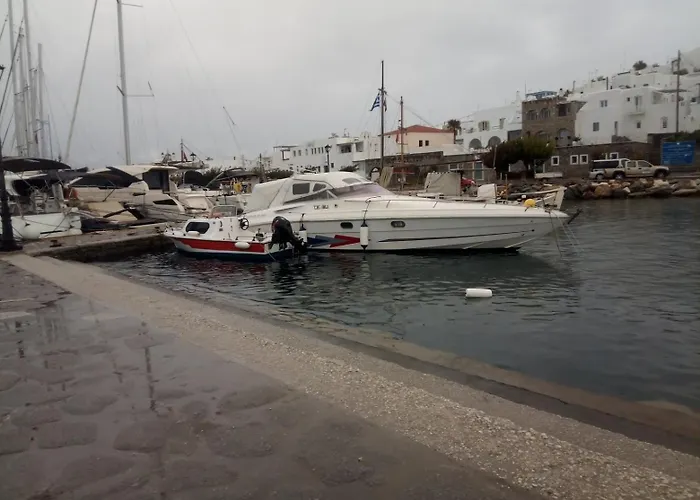 Apartment Meltemi 1 *